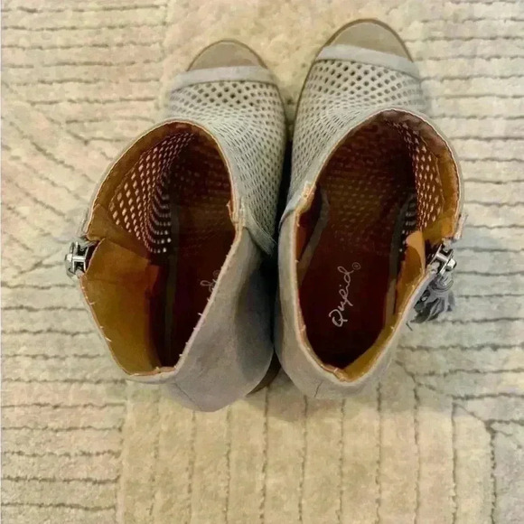 Darling gray booties.  Qupid brand - Picture 6 of 9